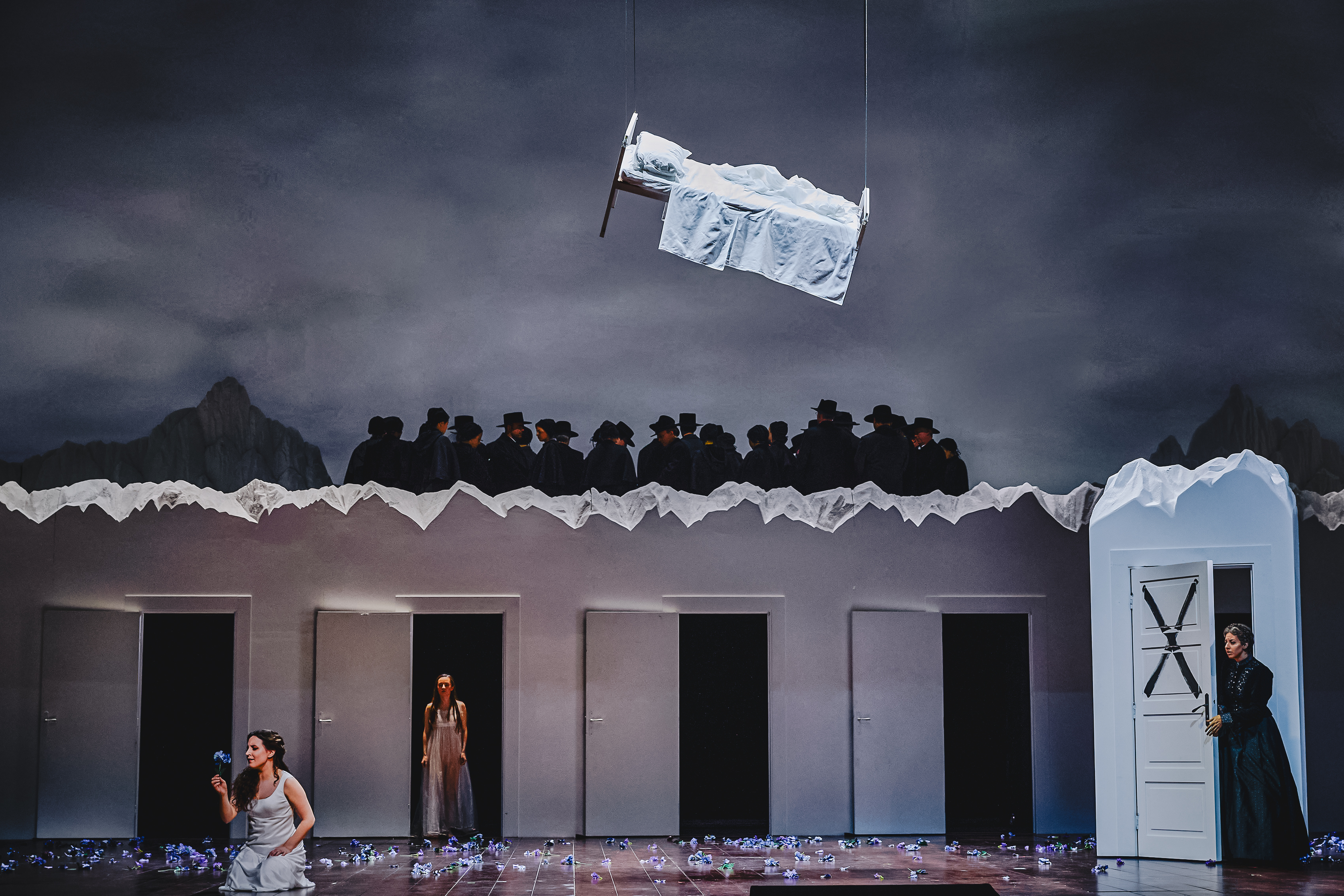 The Metropolitan Opera: La Sonnambula