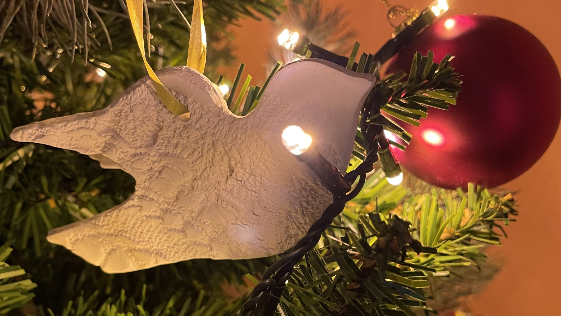 Pottery: Seasonal Decorations