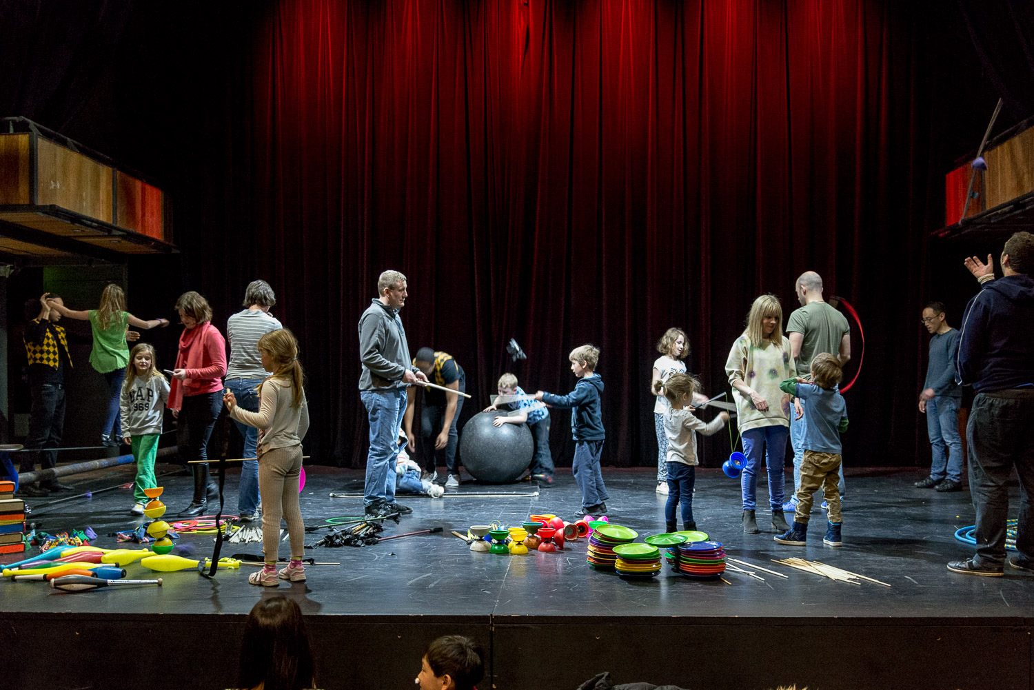 Explore: Circus Skills (Families)