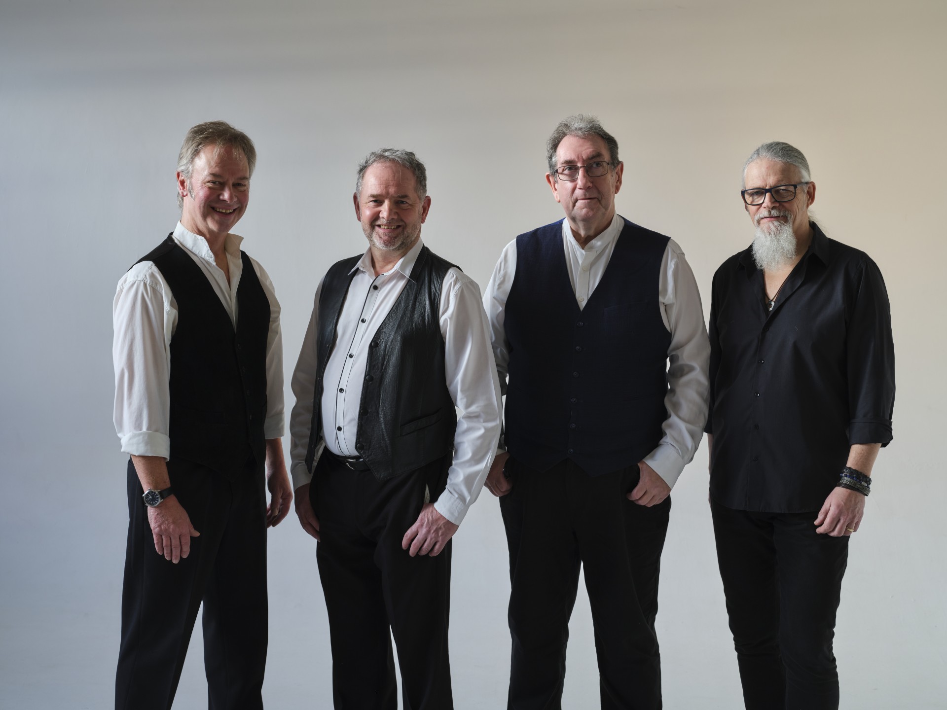 The Searchers & The Hollies Experience