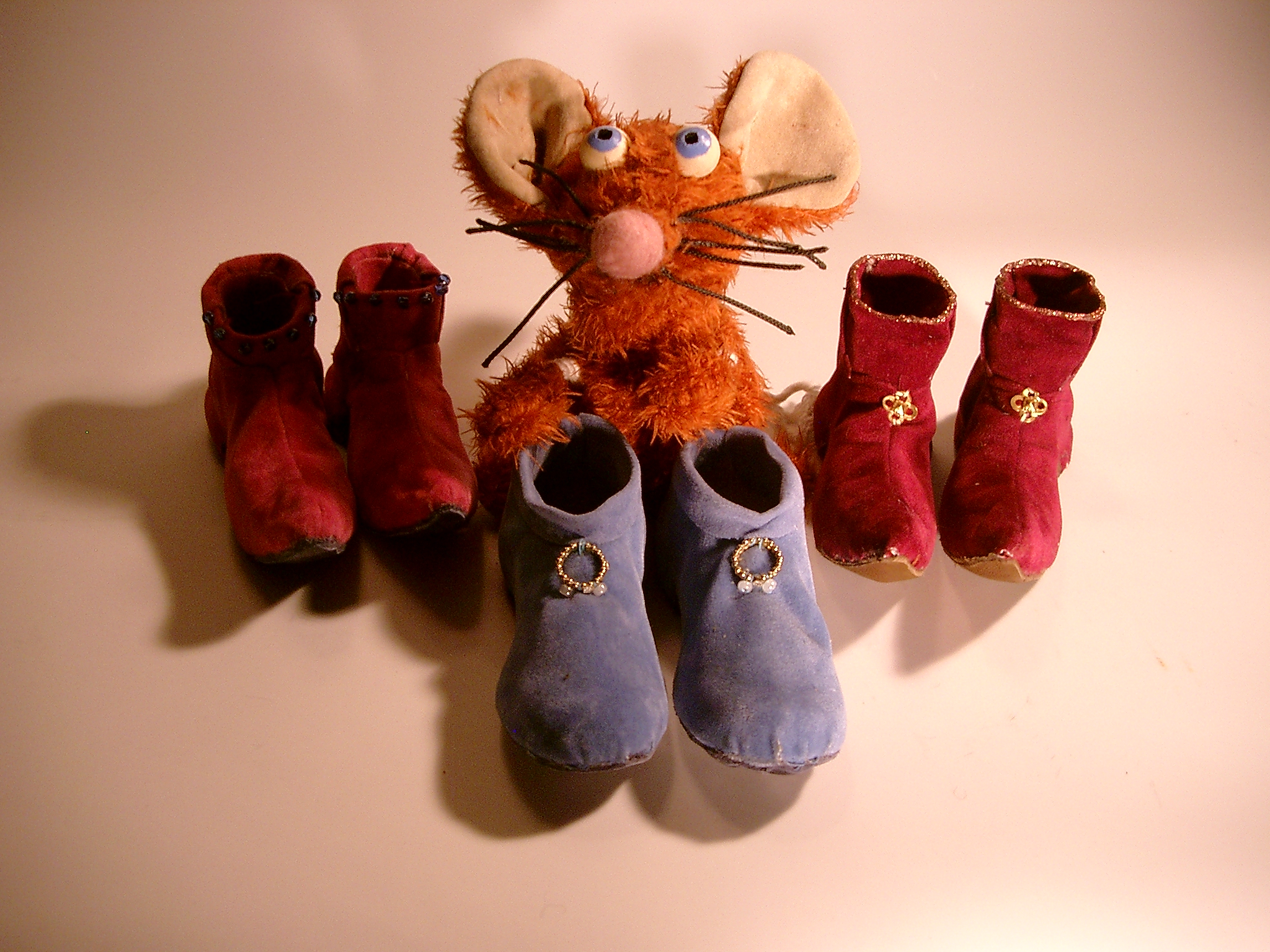 The Elves and the Shoemaker