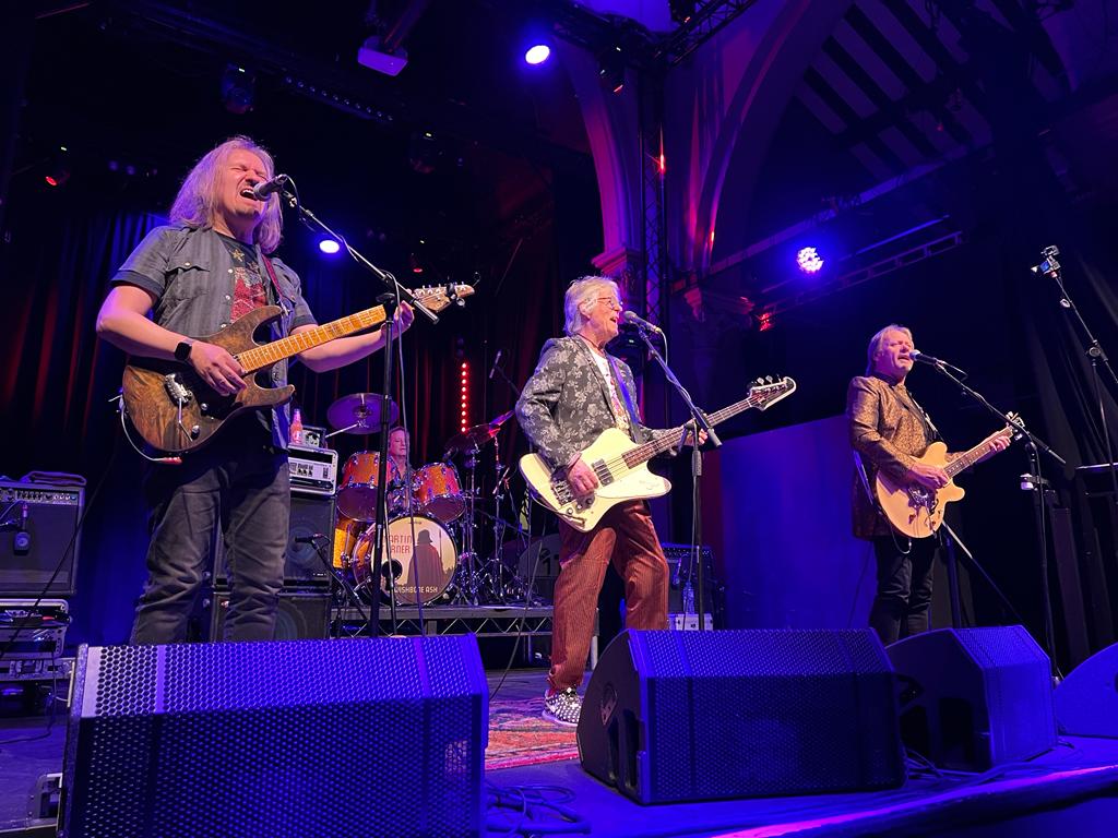 Martin Turner ex Wishbone Ash 